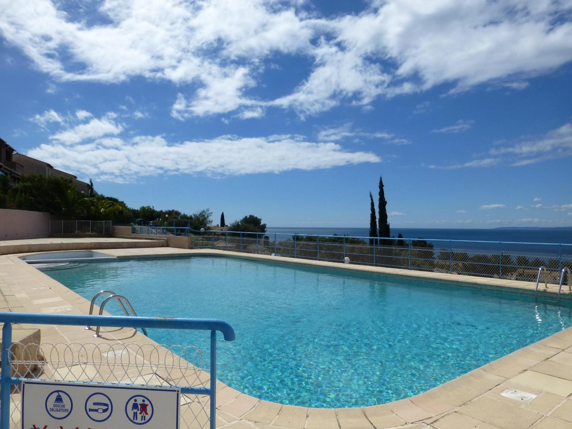 Duplex, Vue Panoramique Sur La Mediterranee, Piscine, Garage Saint-Raphaël Екстериор снимка