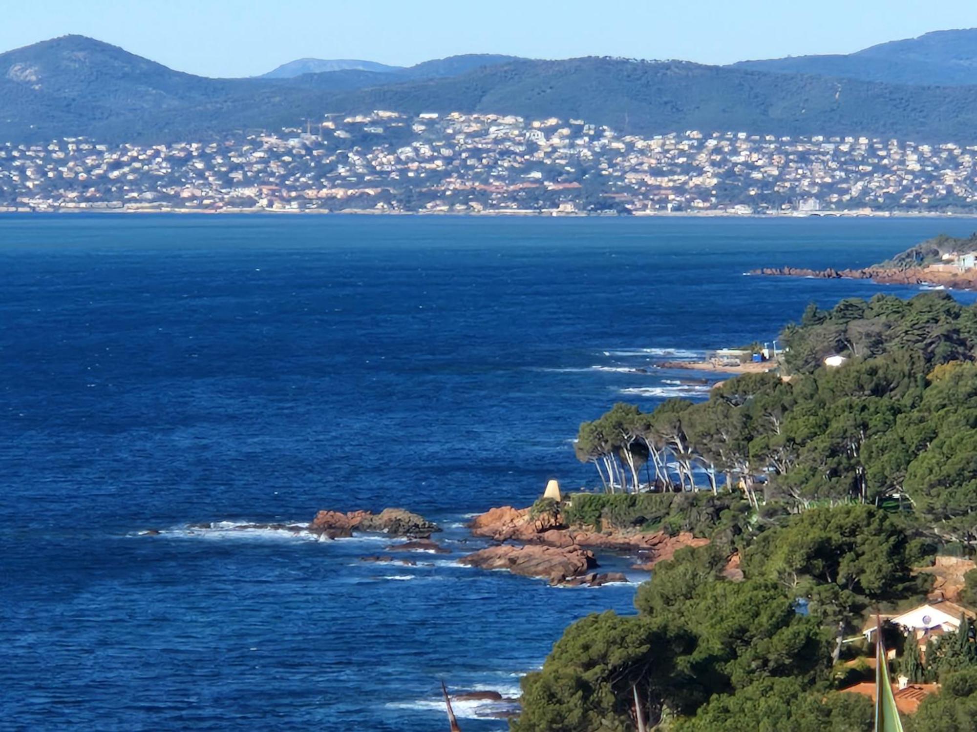 Duplex, Vue Panoramique Sur La Mediterranee, Piscine, Garage Saint-Raphaël Екстериор снимка